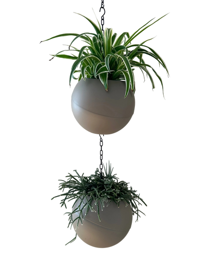 Moderne matte Globee Taupe plantenpot in antraciet, strak en sfeervol voor interieurdecoratie